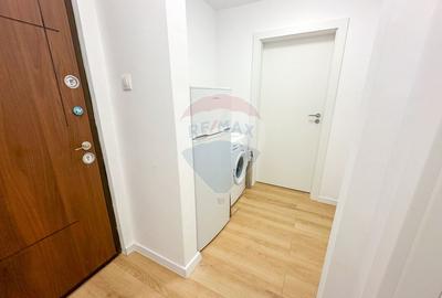 Apartament cu 2 camere decomandat în P-ța Victoriei - 8