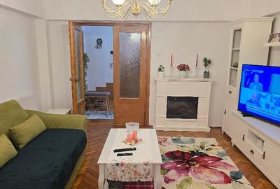 Vand apartament 3 cam. Deva, etaj 1, bloc din anul 2000, 157 mp, BOXA - 3