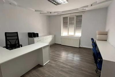 Apartament pentru birouri