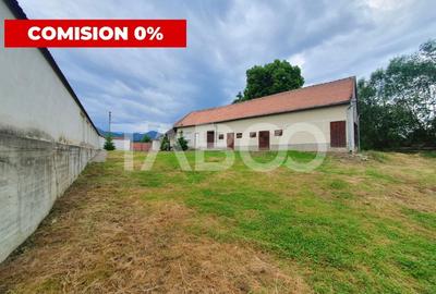 Casa individuala cu balta de pescuit de vanzare in Marginimea Sibiului - 1