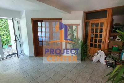 Casă cu 4 camere cu Teren 842 Mp în Trivale - 13