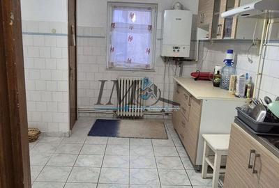 Apartament cu 4 camere decomandat în Aronești - 5