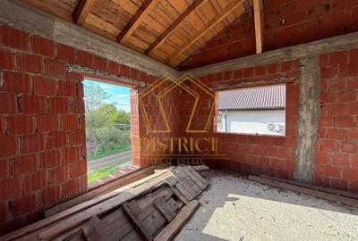 COM 0% Casa la rosu cu 5 camere P+E | Blascovici - 6