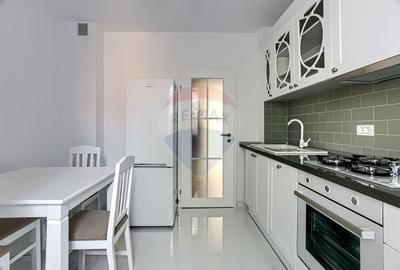 Apartament cu 3 camere decomandat, mobilat în Boul Roșu - 14