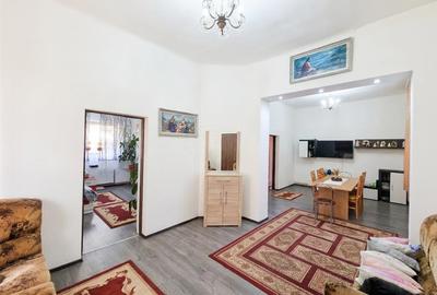 Casă cu 3 camere cu Teren 361 Mp în Sălard