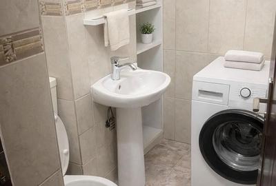 Apartament cu 4 camere semidecomandat în Central - 3