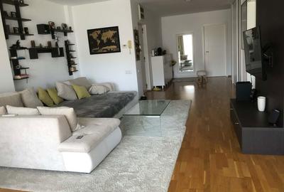 Apartament cu 3 camere decomandat în Central - 3