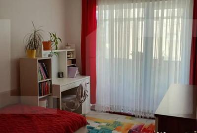 Apartament cu 3 camere decomandat în Simeria - 4