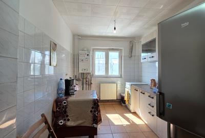 Apartament cu 2 camere decomandat, mobilat în Colentina - 9