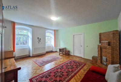 Piata Sfatului - Piata Brassai, 2 accese, vedere padure, 57 mp, comision 0% - 2