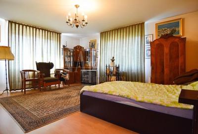 Casă individuală cu 9 camere cu Canalizare în Europa - 9