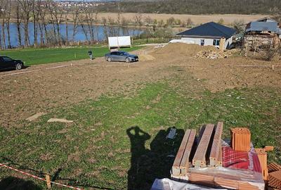 Teren Construcții intravilan de 500 mp, în Dumbrava (Ciurea) - 1