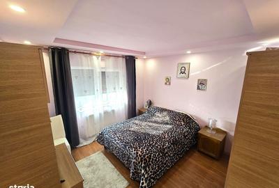 Apartament cu 3 camere decomandat în Micro 17 - 5
