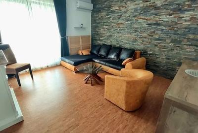 Apartament cu 2 camere decomandat în Lujerului