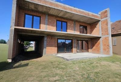 Casă cu 4 camere cu Teren 1400 Mp în Sânnicolau Mic - 18