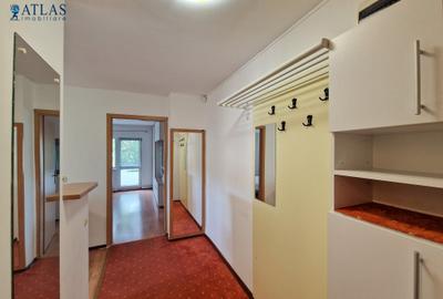 Insorit, spatios, 2 locuri de parcare, 2 balcoane, expunere pe 3 parti, et. 2 - 16