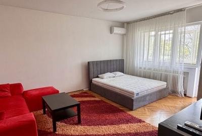 Garsonieră decomandată în Drumul Taberei