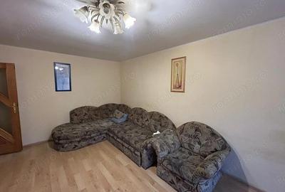 Apartament 2 camere, parter - zona Cetate - 3