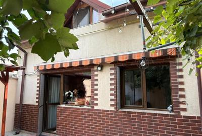 Casă cu 3 camere în Central