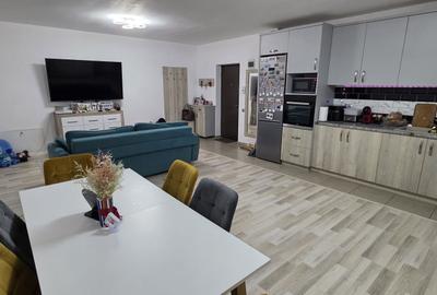 Apartament cu 2 camere decomandat în Florești - 2
