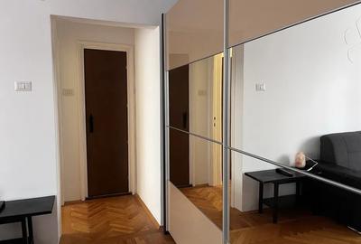 Apartament 2 camere, semidecomandat, 50 mp, metrou 1 minut, balcon, Gara de Nord Apartament 2 camere, semidecomandat, 50 mp, metrou 1 minut, balcon, Gara de Nord - 3