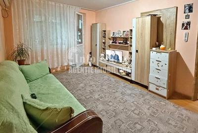 Apartament cu 2 camere semidecomandat în Micro 19