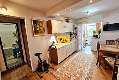 Apartament 2 camere, decomandat, etaj 3, zona Ampoi 3 - 4