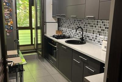 Apartament cu 3 camere decomandat, mobilat în Sălaj - 9
