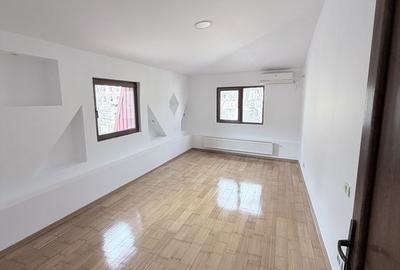 Casă cu 3 camere în Dudești - 12