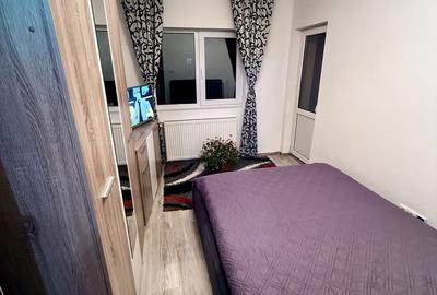 Apartament cu 3 camere decomandat în Central - 4