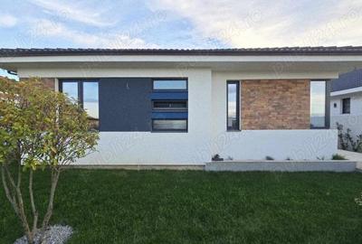 Casa noua de vanzare cart Nufarul Viena Residence - 4