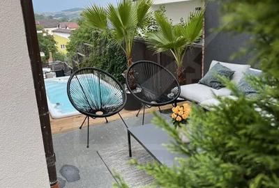 De vanzare casa exclusivista intr-o zona pitoreasca a Clujului - 1