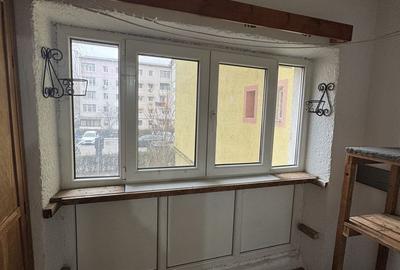 Apartament cu 2 camere decomandat în Sud - 3