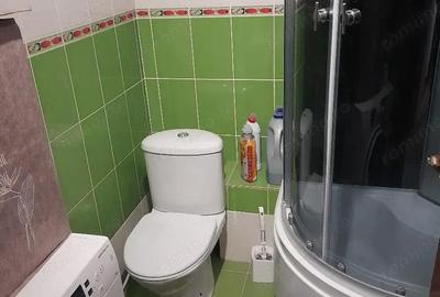 Apartament cu 2 camere decomandat în Răcădău