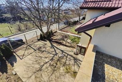 Casă individuală cu 5 camere cu Canalizare în Central - 13