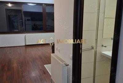 Garsonieră decomandată, mobilată în Pajura - 3