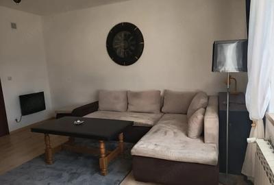 Apartament cu 2 camere decomandat în Astra - 2