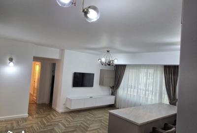 Apartament cu 3 camere decomandat în Mioriței - 18