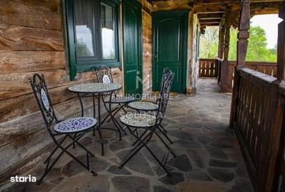 Casă cu 5 camere decomandat cu Teren 3570 Mp în Desești - 2