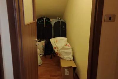 Casă cu 7 camere cu Canalizare în Central - 4