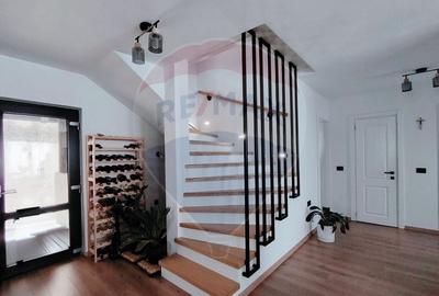 Casă ultramoderna, finalizata 2024-Sisesti-15 km de oras. Comision 0% - 7