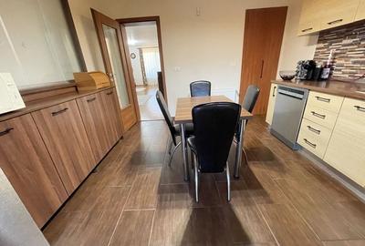 Casa moderna, frumos amenajata in zona Bogdanestilor - 10