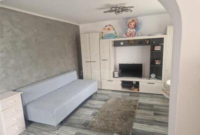 Casa individuala Spatiu Comercial-Sos.Alexandriei-Teren 655 - 4