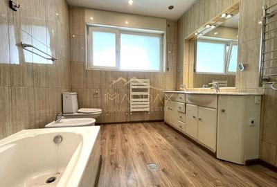 Apartament cu 5 camere decomandat în Primăverii - 27