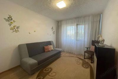 Vanzare apartament 3 camere, etaj 1, situat in Rovinari, strada Termocentralei - 9