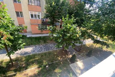 Apartament cu 4 camere decomandat în Aluniș - 2