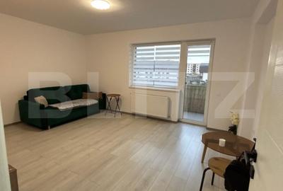 Apartament cu 3 camere decomandat, mobilat în Tractorul