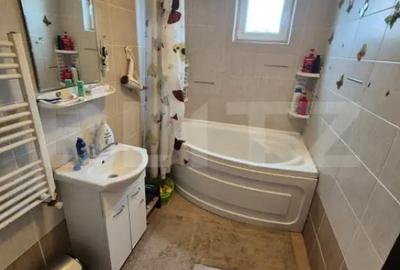 Apartament cu 3 camere decomandat în George Enescu - 7
