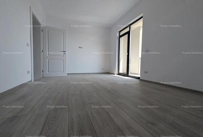 Apartament cu 3 camere decomandat în Est - 1