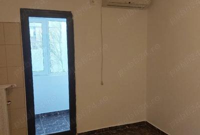 Garsonieră decomandată în Central - 5